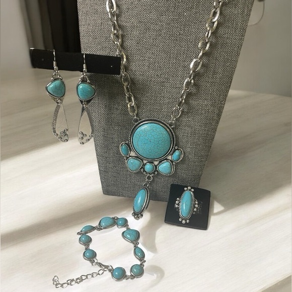 Jewelry - 4-Pc: Necklace, Bracelet, Earring, Ring